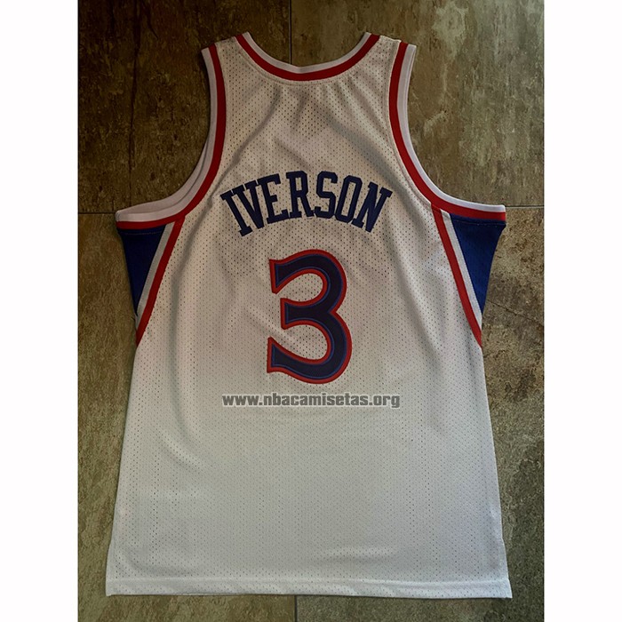 Camiseta Philadelphia 76ers Allen Iverson NO 3 Mitchell & Ness 1996-97 Blanco